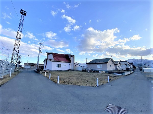 新得町西1条北2丁目 内観