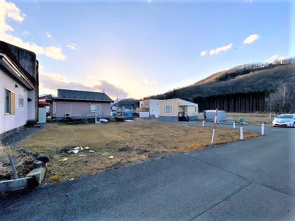 新得町西1条北2丁目 内観