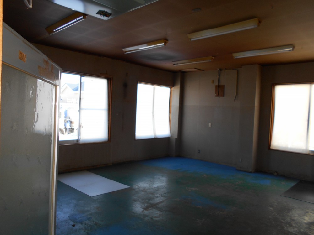 浦幌町倉庫兼事務所 内観