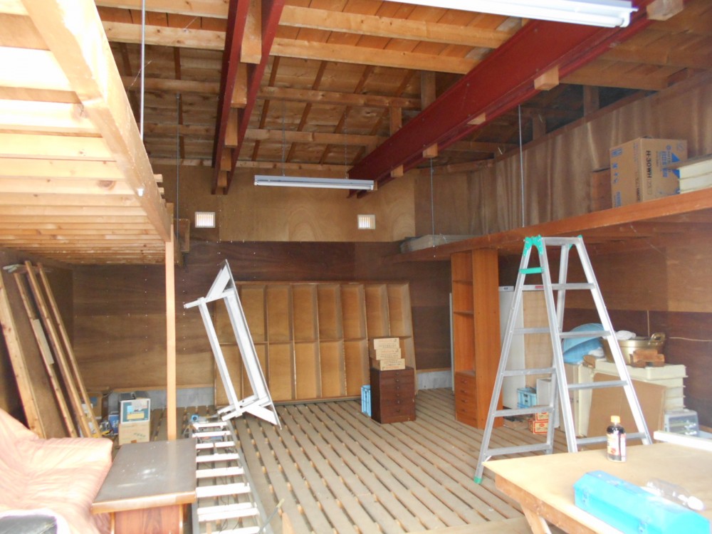 浦幌町倉庫兼事務所 内観