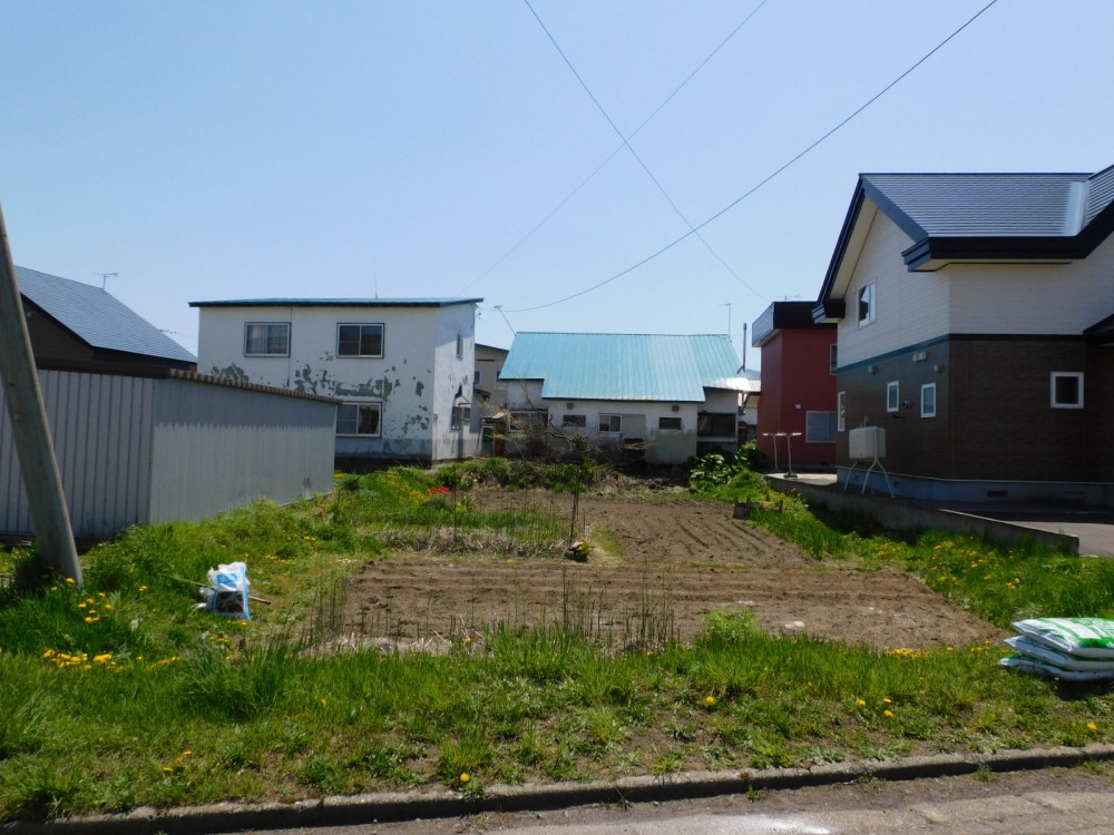 【価格改定】深川市緑町　売土地（72.29坪）建築条件なし