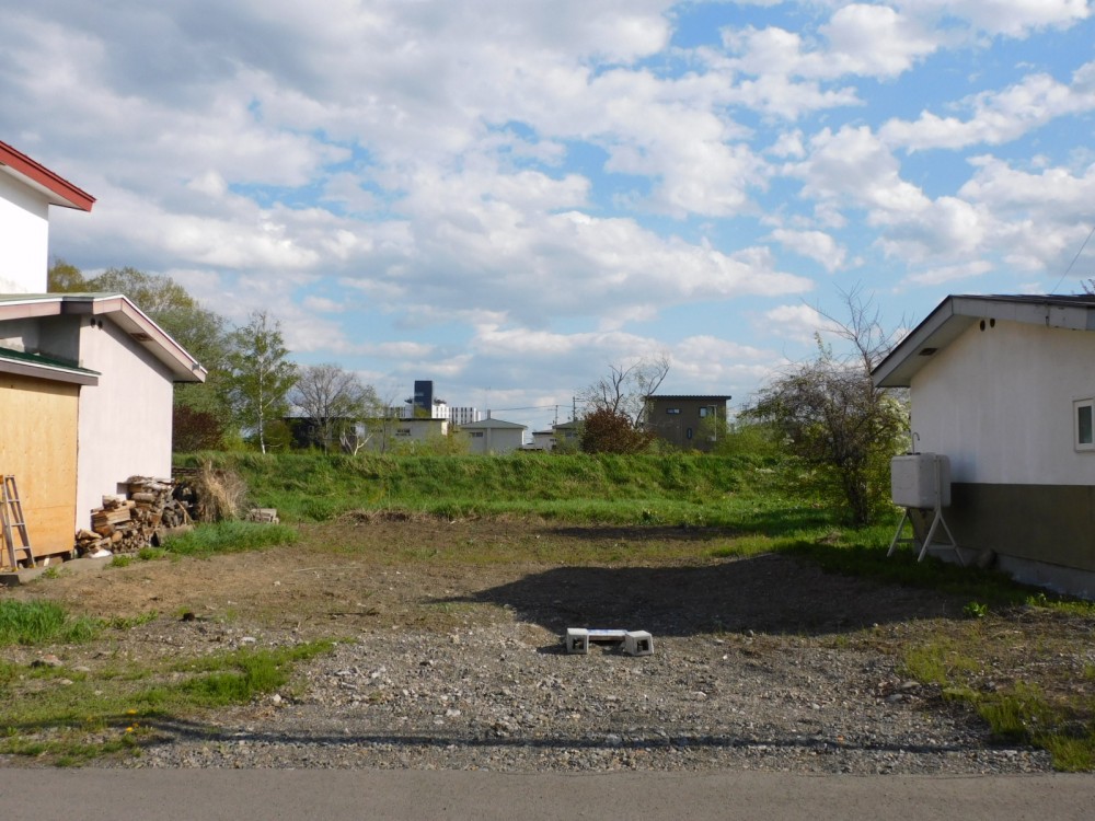 【価格改定】帯広市西15条南4丁目　売土地（73.87坪）建築条件あり