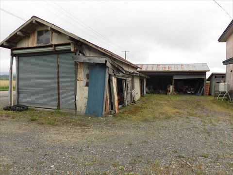 池田町字川合188-3【売農家住宅跡：４LDK＋倉庫】 内観