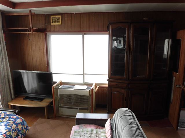 池田町字川合188-3【売農家住宅跡：４LDK＋倉庫】 内観