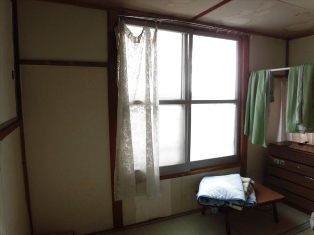 池田町字川合188-3【売農家住宅跡：４LDK＋倉庫】 内観