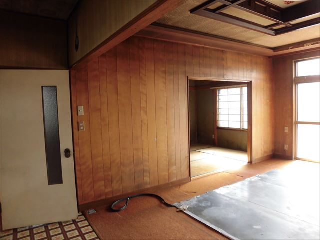 釧路市興津4丁目【売土地（上物付、現状渡）：69.16坪】 内観