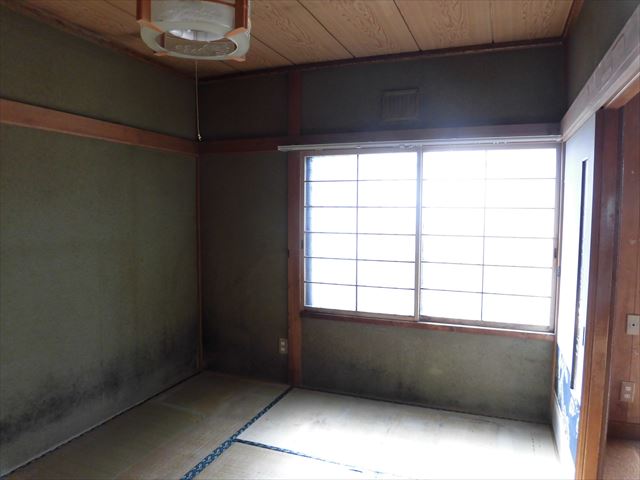 釧路市興津4丁目【売土地（上物付、現状渡）：69.16坪】 内観