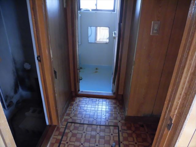 釧路市興津4丁目【売土地（上物付、現状渡）：69.16坪】 内観