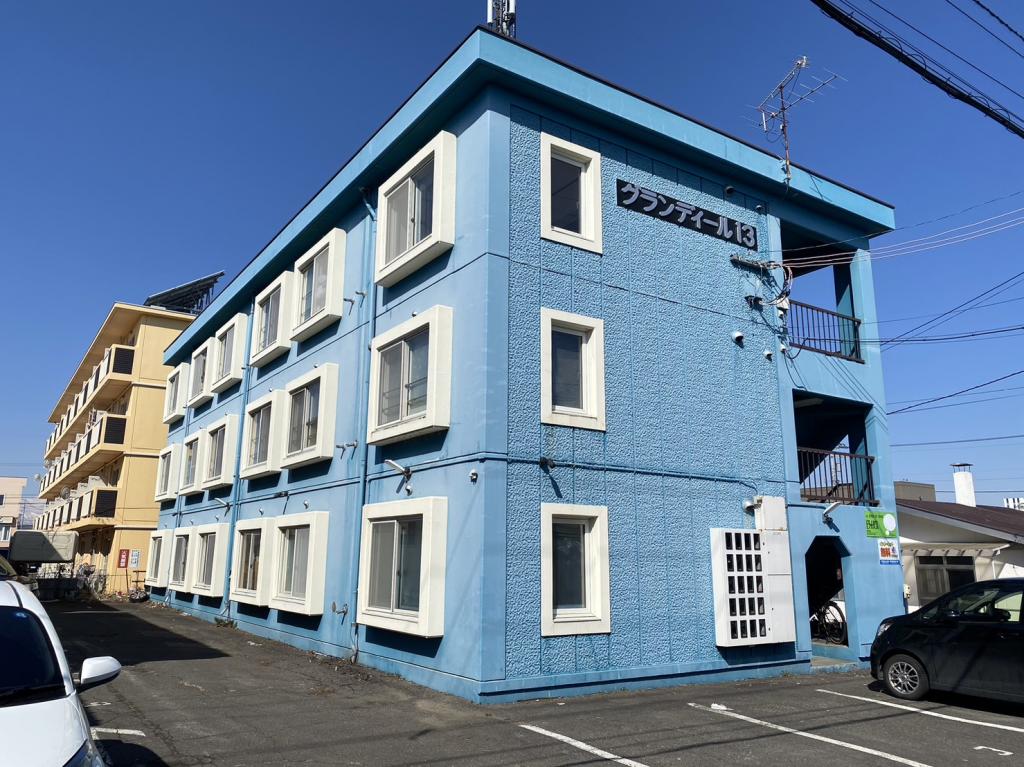 グランディール１３