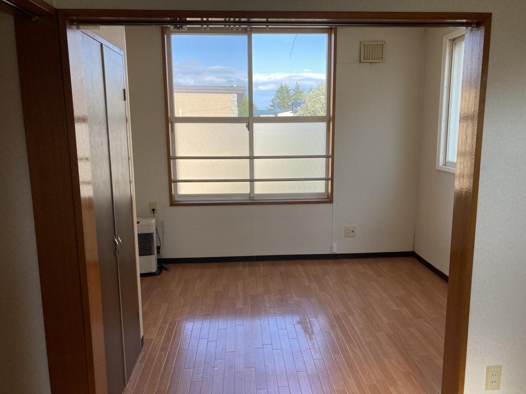 西17条北1丁目　グレースハイム17 （想定利回10.73％）新オーナー様募集♪ 内観