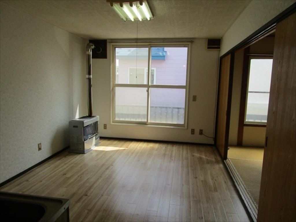 帯広市西１９条南１棟アパート 内観