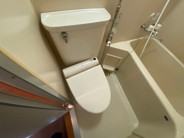 一棟収益マンション　八番館 内観