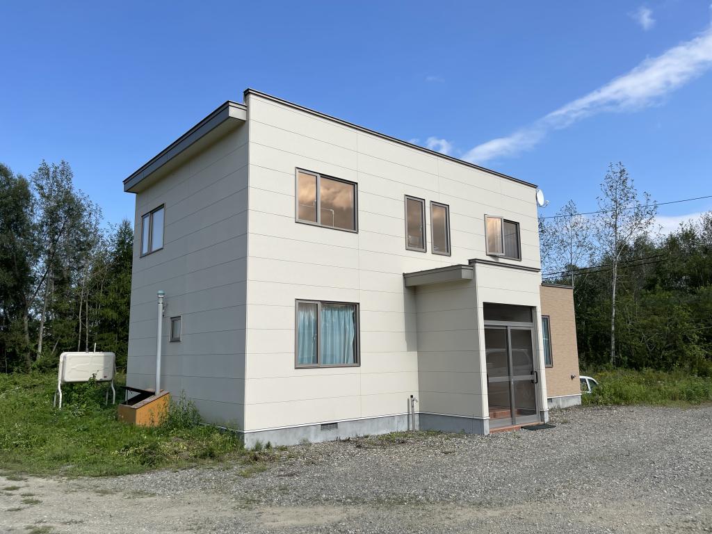 【価格改定】帯広市富士町　中古戸建