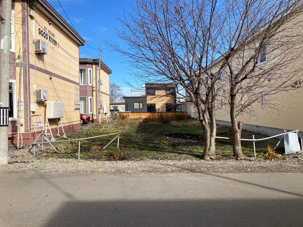 希少な帯広小区域！南西側道路約89坪！新町西8丁目