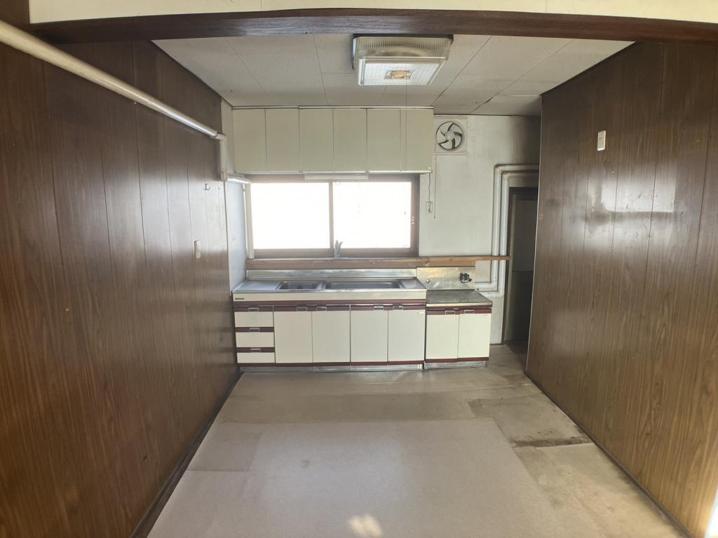 ※敷地約450坪♪解体相談可※鹿追町新町2＿中古住宅 内観