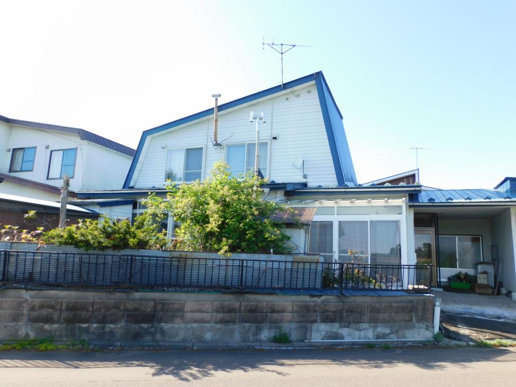 帯広市大空町5丁目　売土地（66.74坪）建築条件なし　※解体更地渡し