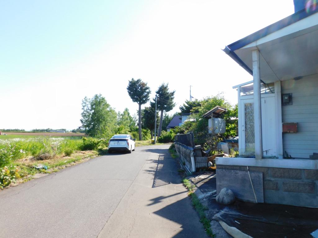 帯広市大空町5丁目　売土地（66.74坪）建築条件なし　※解体更地渡し 内観