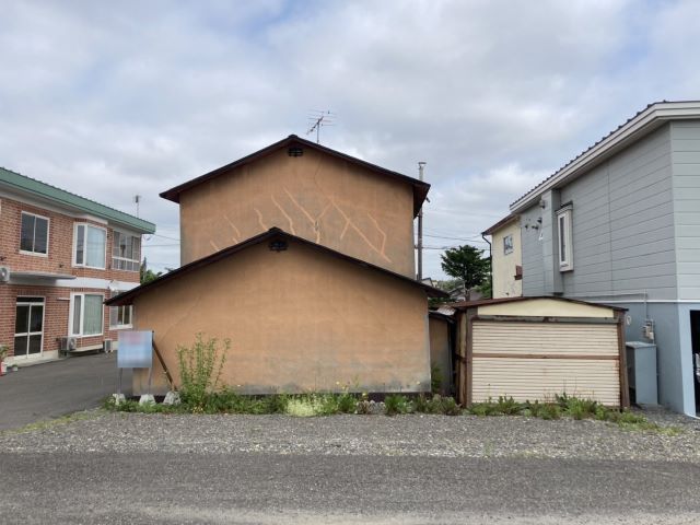 緑ケ丘３条通４丁目【緑ヶ丘小学校まで約６００ｍ！】 内観
