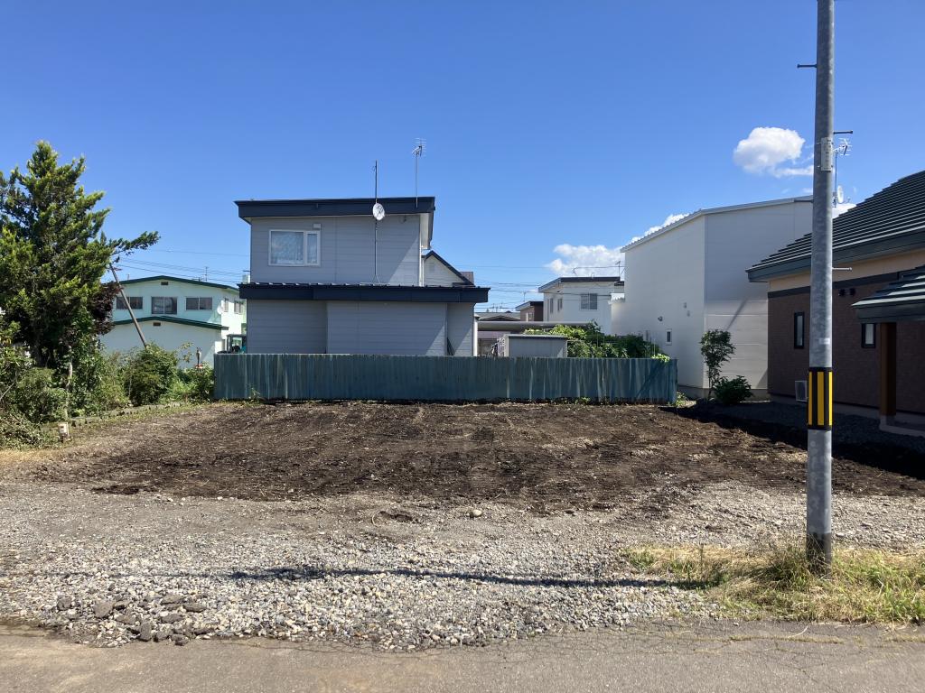 【西20条南2丁目】静けさと利便性が共有するエリア 内観