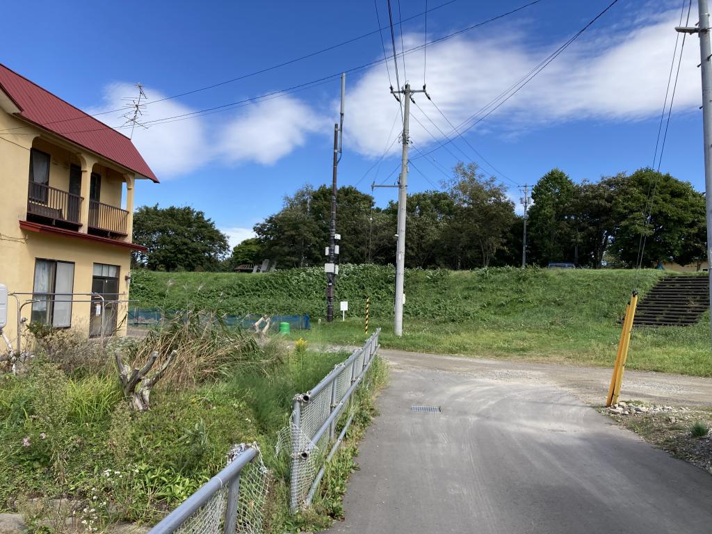 南向き 2筆合計約101坪 解体更地渡し！東15条南4丁目 内観