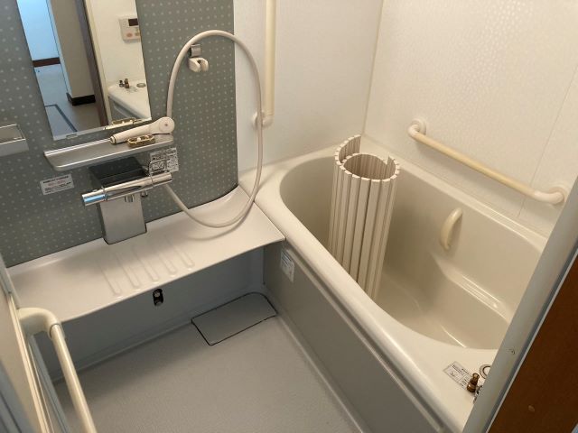 西１６条南４丁目【 新オーナー様募集！３ＳＬＤＫ一戸建て！ 】 内観