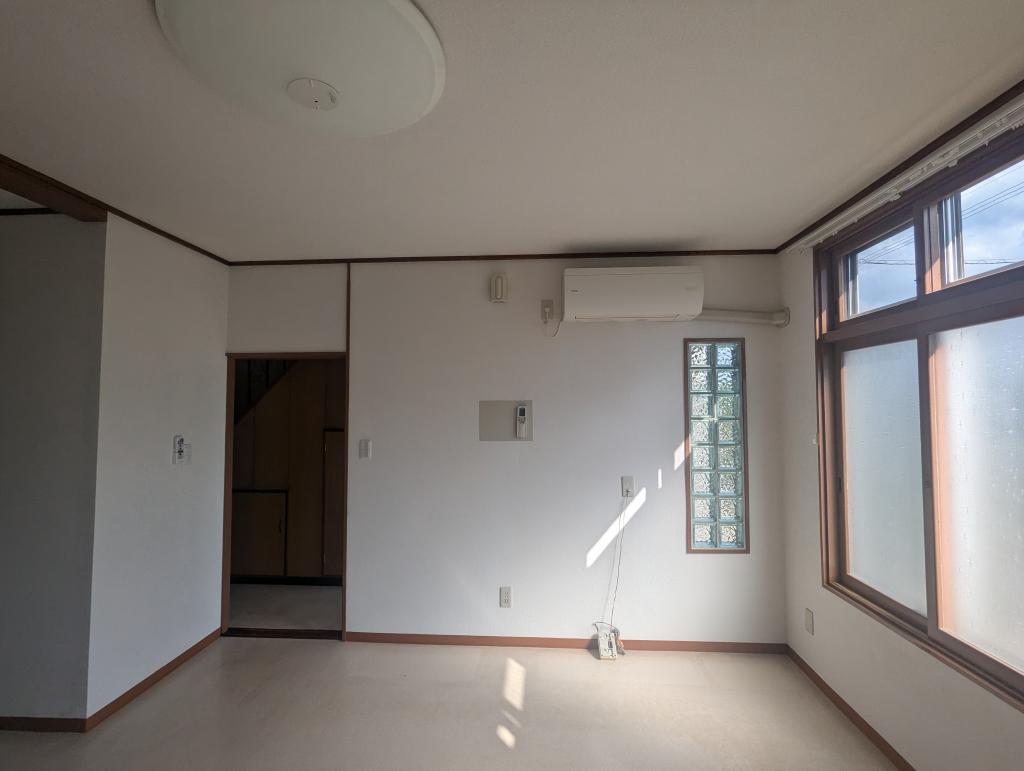 【中古住宅】音更町柳町仲区4番地2 内観