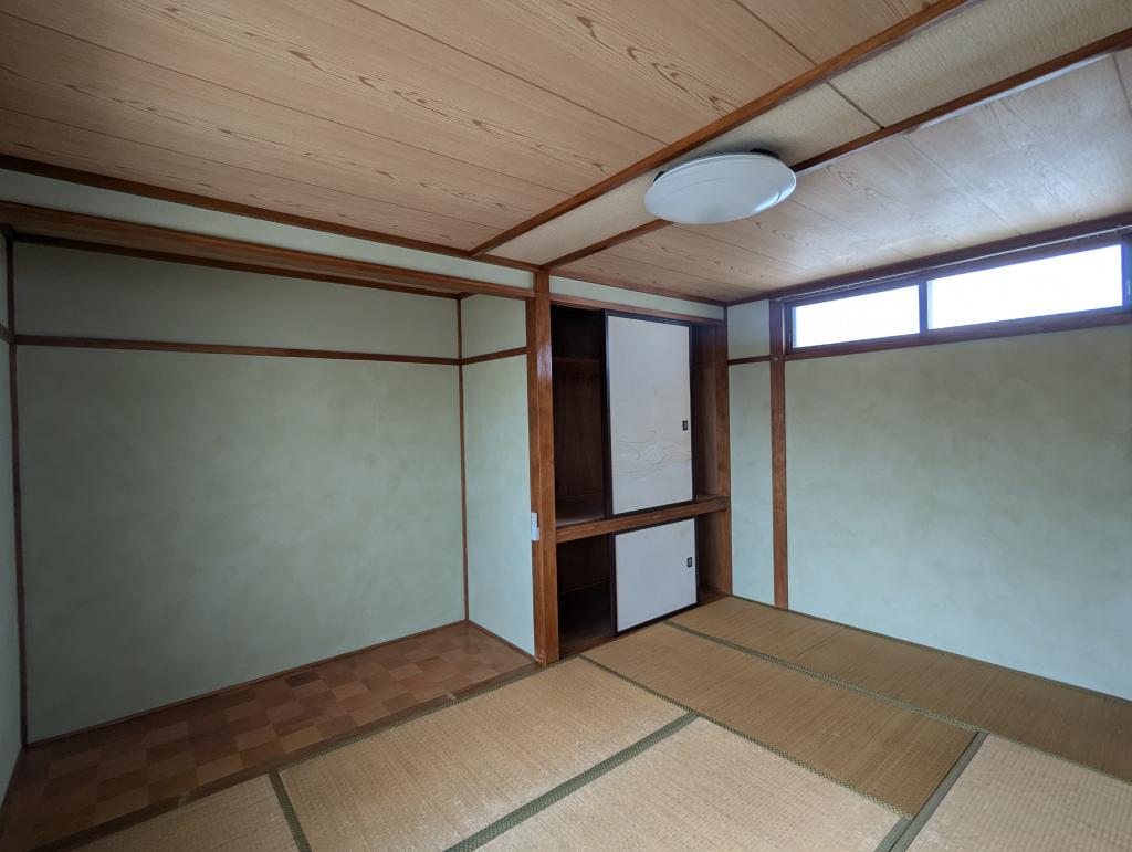 【中古住宅】音更町柳町仲区4番地2 内観