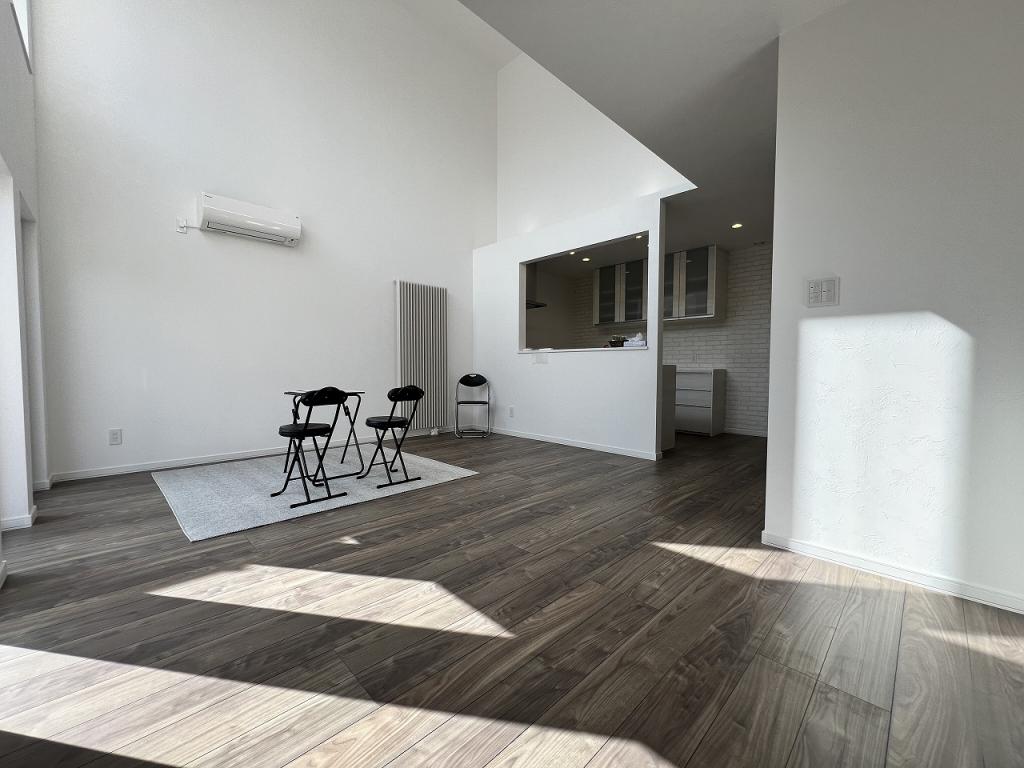 帯広市西24条南2丁目　新築住宅(外観白♪) 内観