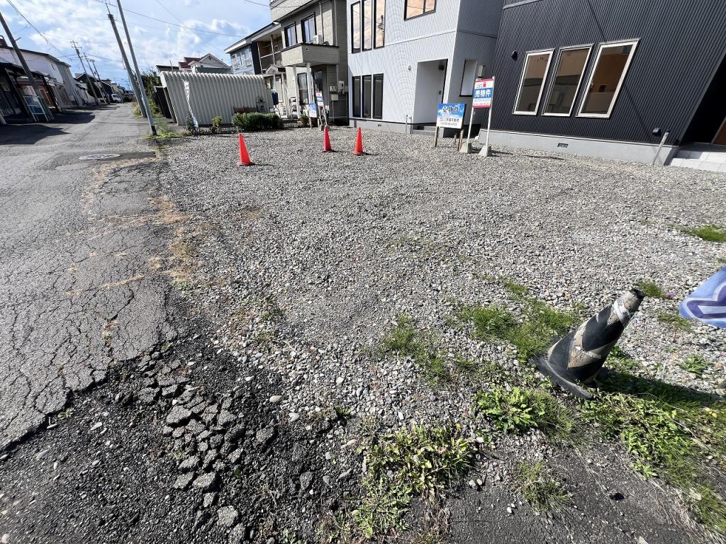 帯広市西24条南2丁目　新築住宅(外観黒♪) 内観