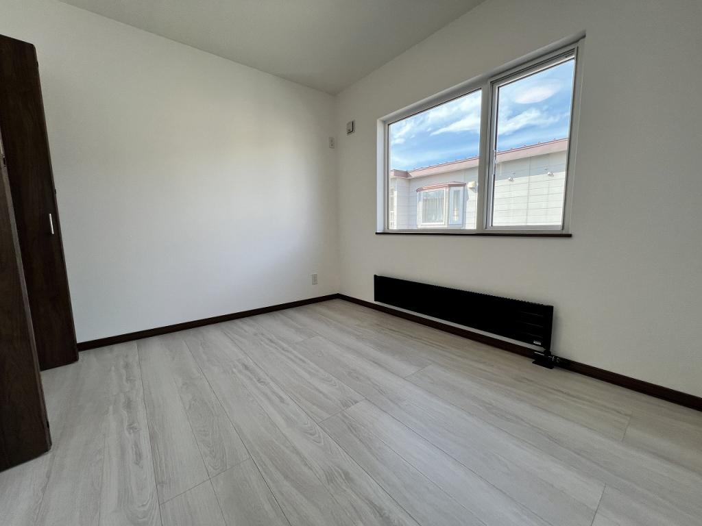 帯広市西24条南2丁目　新築住宅(外観黒♪) 内観