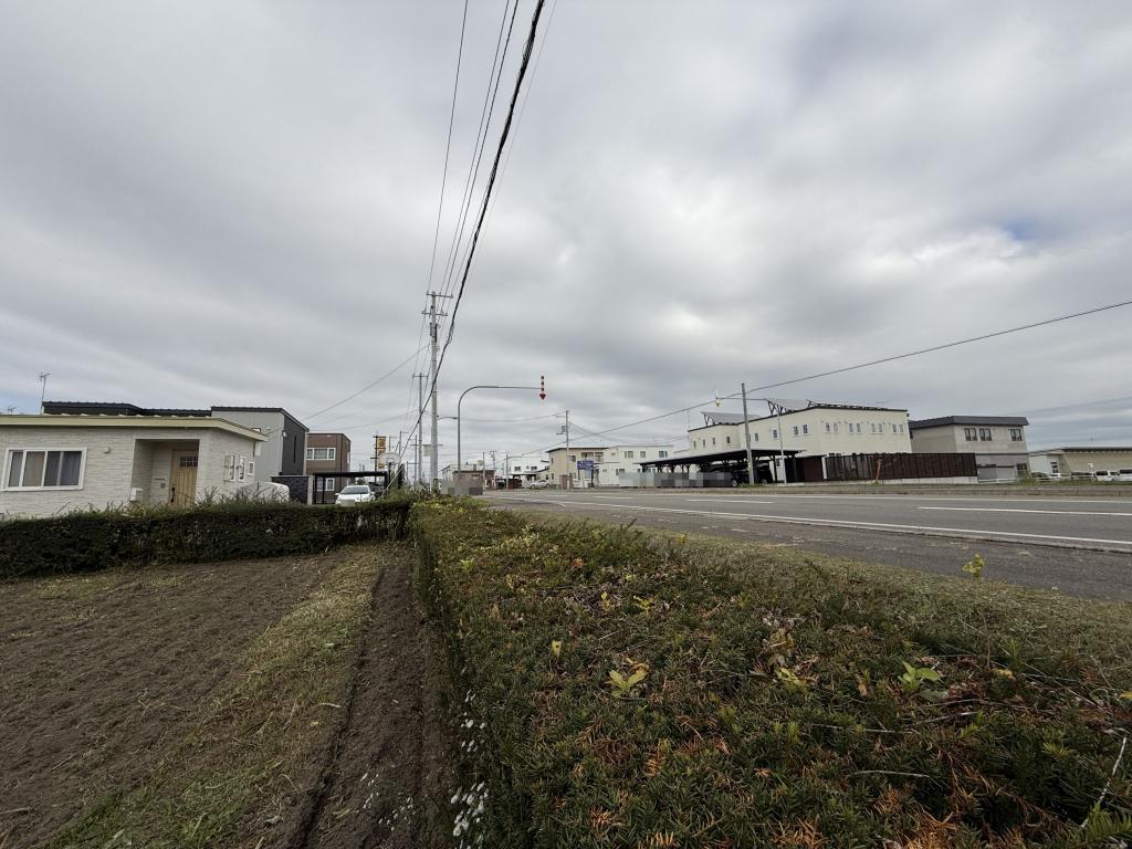 ※価格改定　音更町新通８丁目2-2，2-3の土地　※解体更地渡し 内観