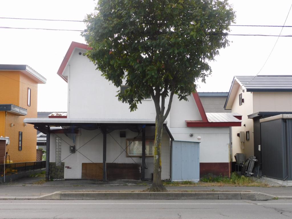 帯広市西21条南2丁目　売土地（69.9坪）建築条件なし ※解体更地渡し