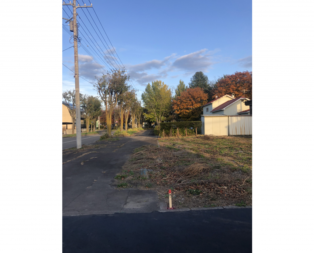 【売土地】東6条南7丁目2番5　売土地　北西角地 内観