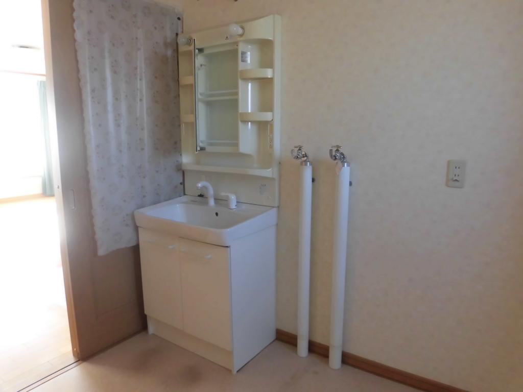 池田町字利別西町25番地11【売中古住宅：１LDK】 内観