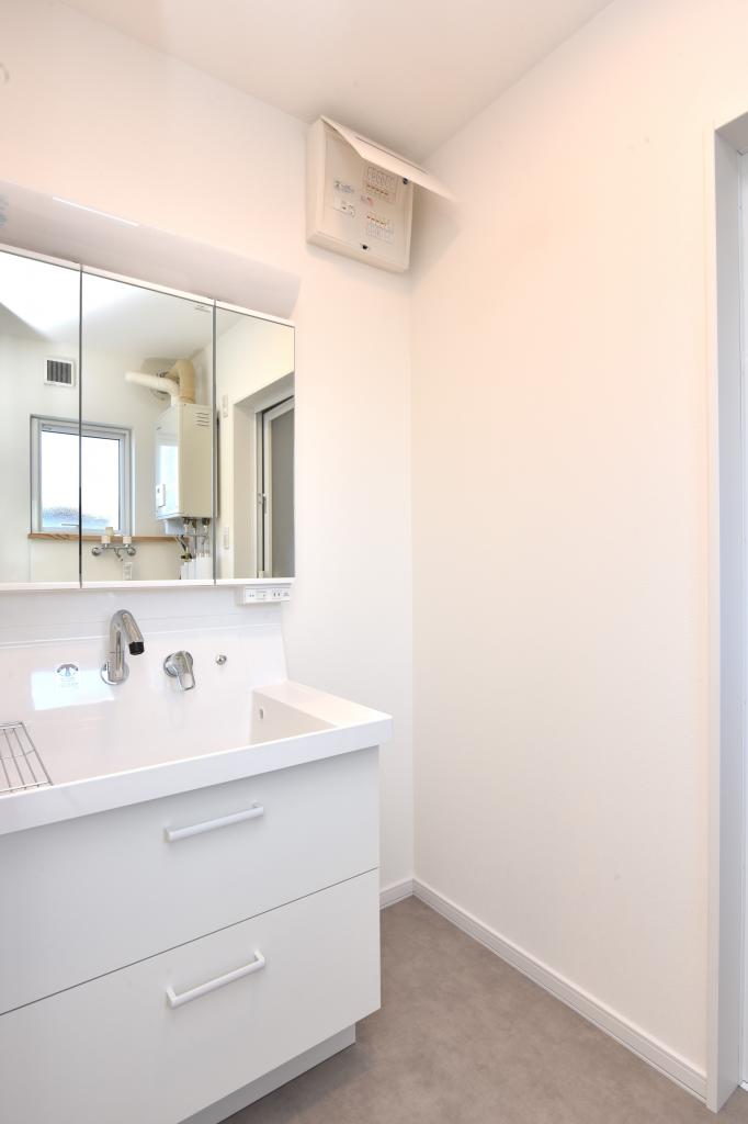 南鈴蘭新築住宅 内観