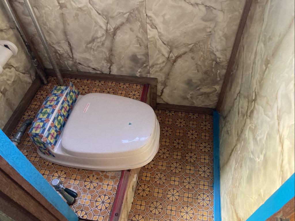 西５条南１３丁目【西５条通沿い！住居付き店舗！】 内観