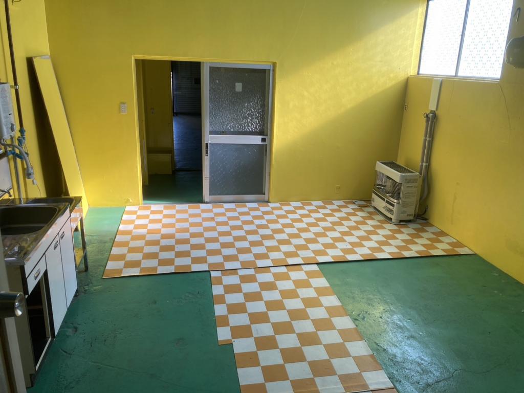 西５条南１３丁目【西５条通沿い！住居付き店舗！】 内観