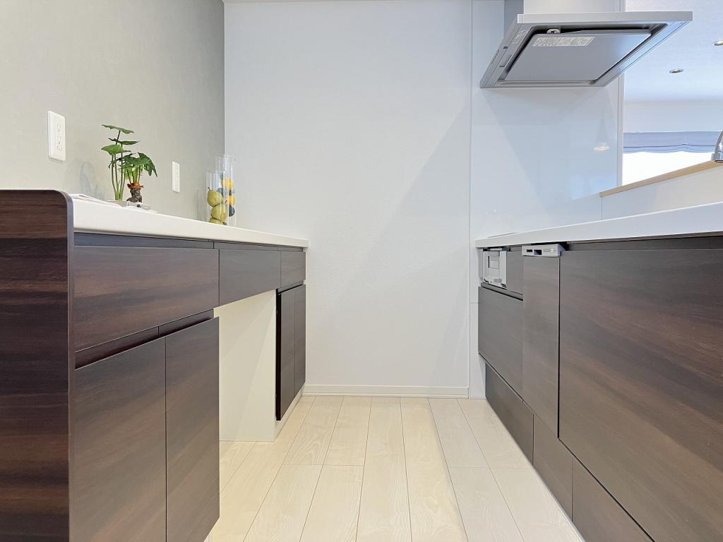 【セキスイハイム】柳町仲区II分譲住宅2号棟【未入居物件】  内観