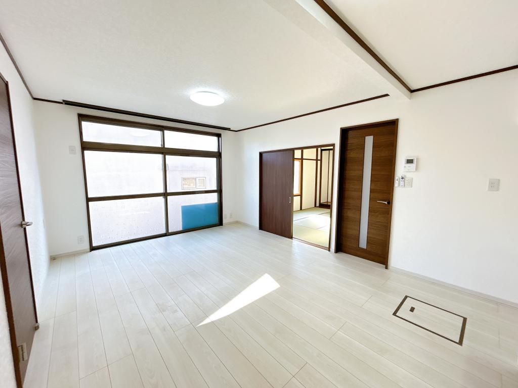 【リフォーム済】音更町木野大通西2丁目2-5  内観