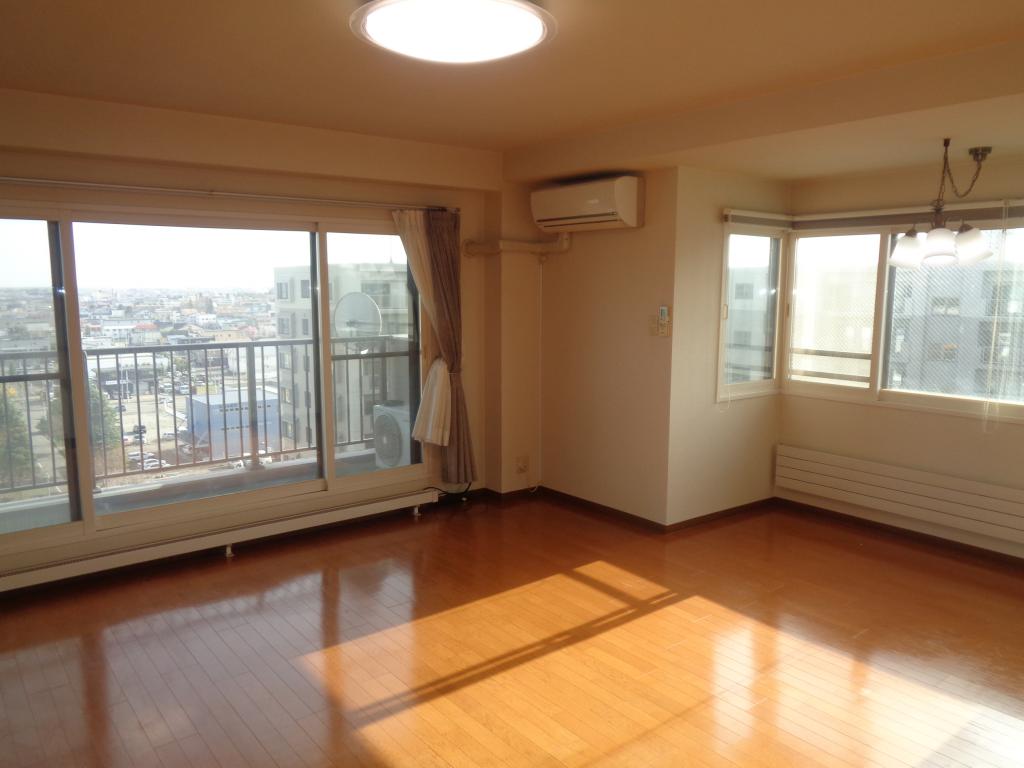 リブウェル大通1101　最上階　角部屋　4LDK  ※リフォーム中！キレイになります！ 内観