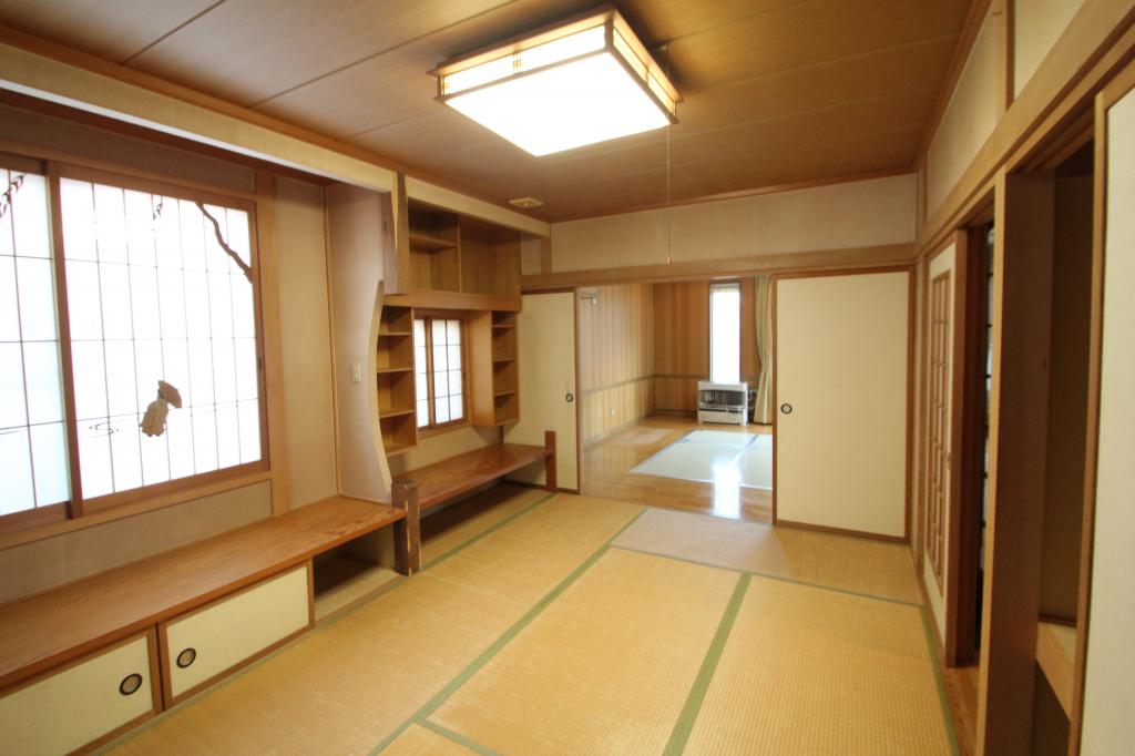 幕別町寿町　中古戸建 内観