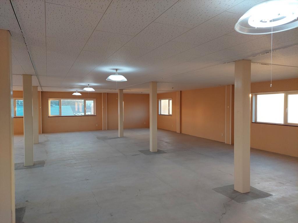 帯広市西17条南5丁目売住宅・事務所 内観