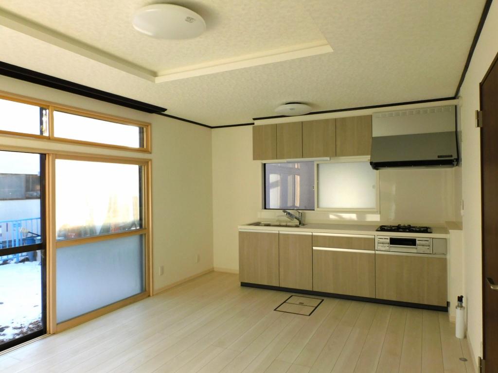 帯広市西19条南5丁目　売家　リフォーム済（土地面積 約47坪・延床面積 約25坪） 内観