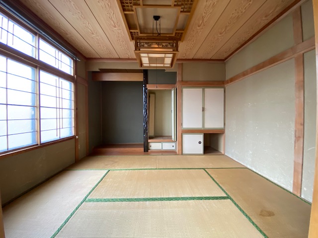 幕別町札内北栄町（中古住宅）リフォームプラン作成します☆南西角地で陽当たり良好・駐車３台可能・水回りリフォーム済み☆  内観