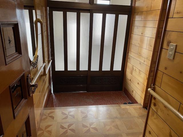 幕別町札内北栄町（中古住宅）リフォームプラン作成します☆南西角地で陽当たり良好・駐車３台可能・水回りリフォーム済み☆  内観