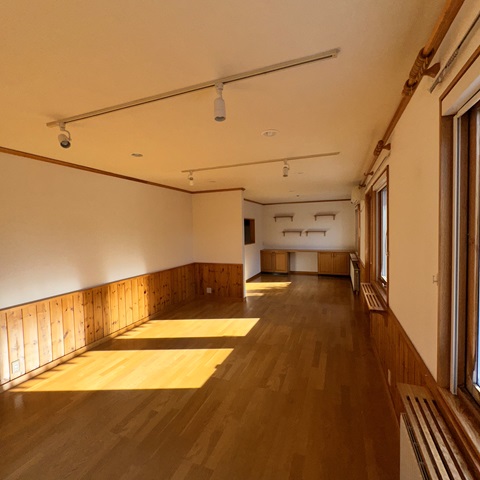 【売家】帯広市西23条南4丁目15番13☆北東角地、広々約43坪のお家☆ 内観