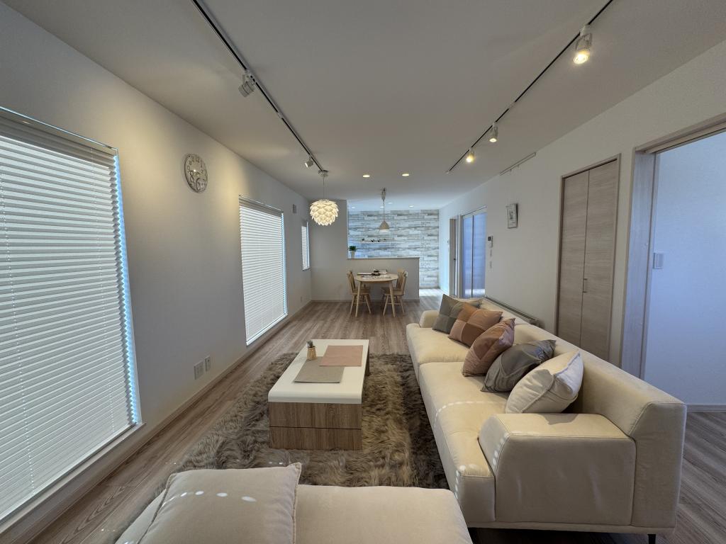 【7/11価格変更】帯広市西21条南3丁目　未入居物件 内観