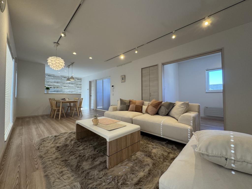 【7/11価格変更】帯広市西21条南3丁目　未入居物件 内観