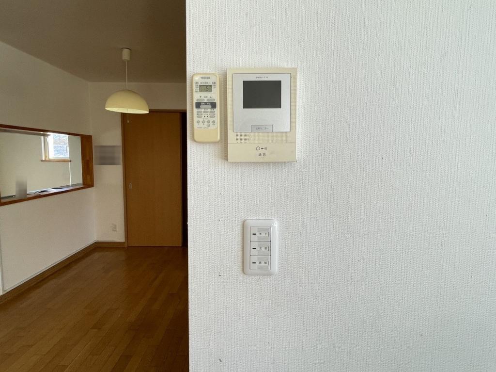 帯広市富士町【新オーナー様募集！平成１８年築５ＬＤＫ！】 内観