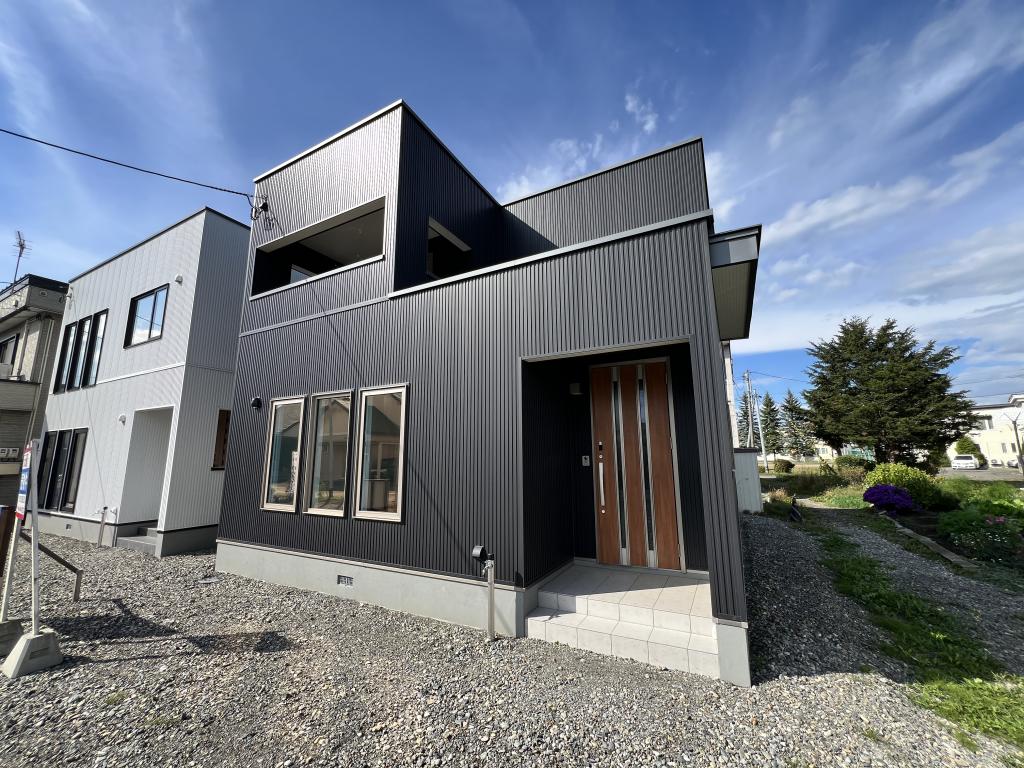 帯広市西24条南2丁目　新築住宅(外観黒♪) 内観